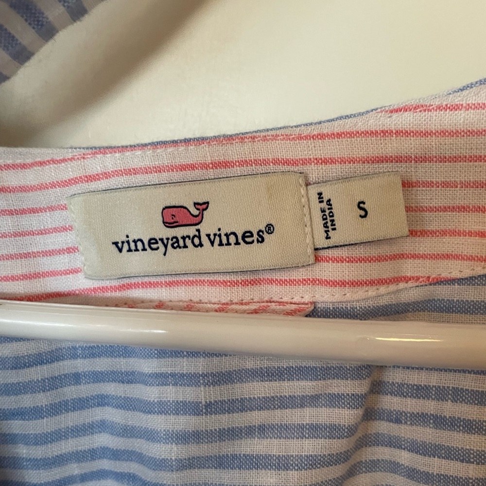Vineyard Vines linen wrap shirt, sz S
